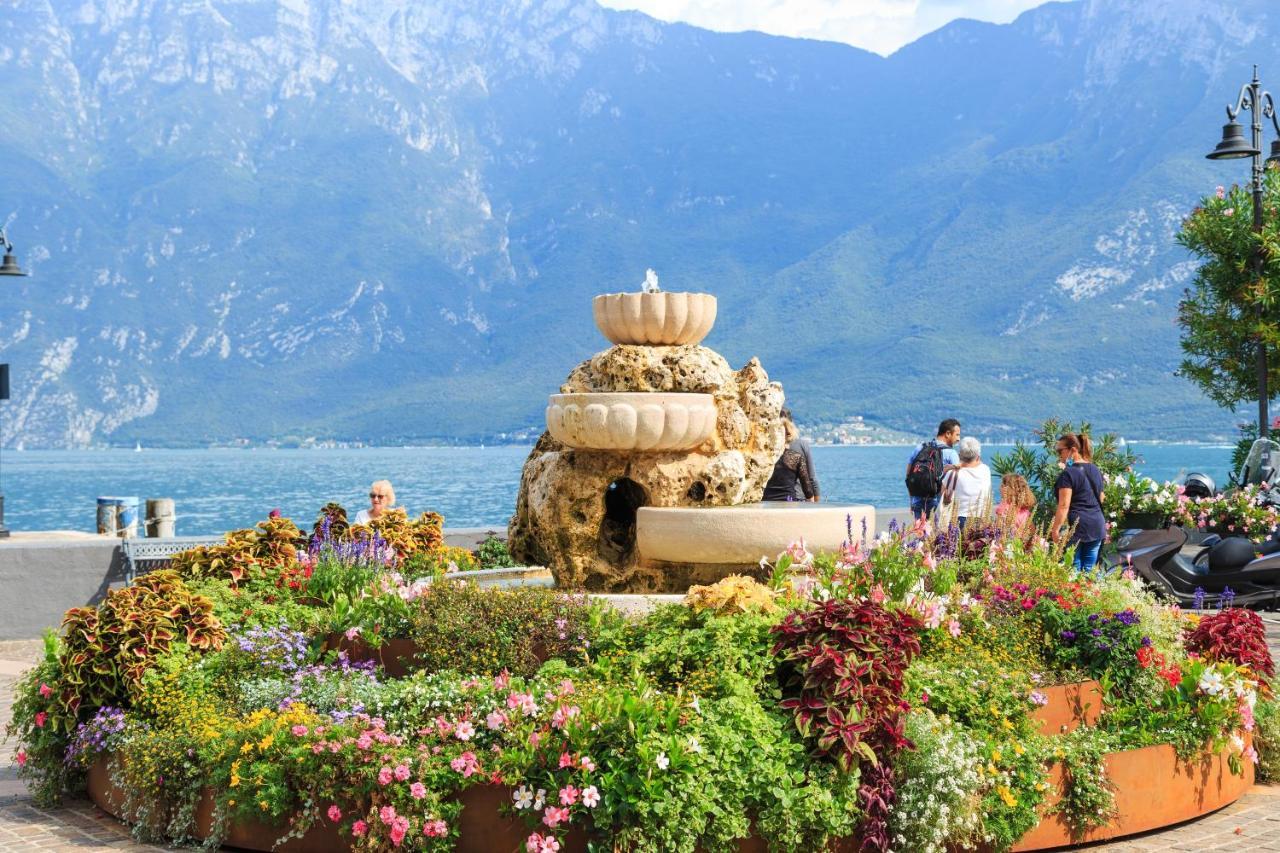 Limone Downtown Apartment Limone sul Garda Luaran gambar