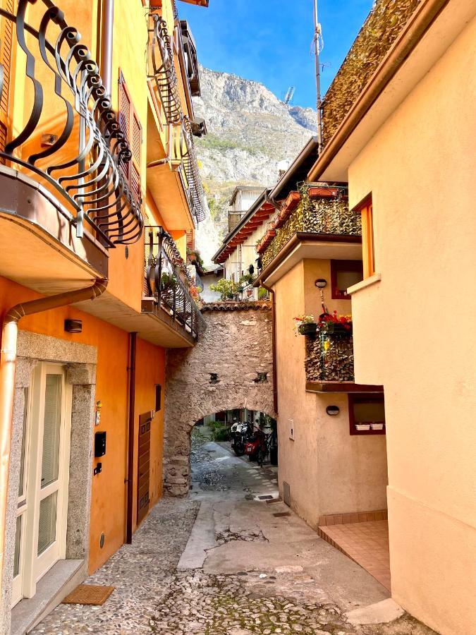 Limone Downtown Apartment Limone sul Garda Luaran gambar